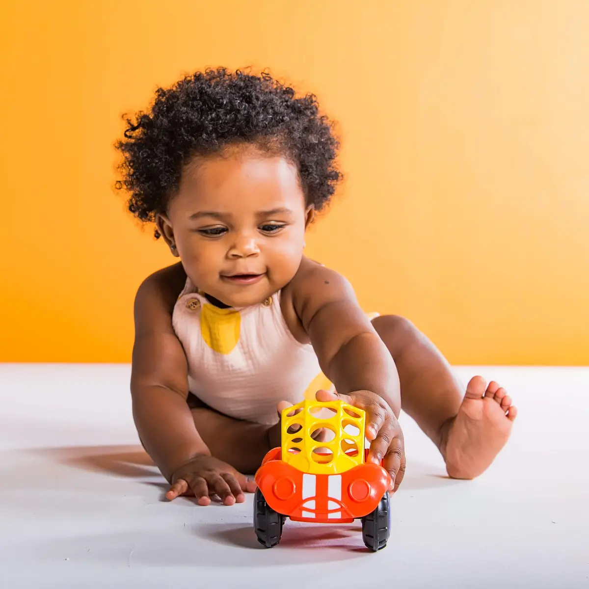 Bright Starts Oball Rattle & Roll Buggie 1 Pack | BPA-Free Infant Crawling Toy for 3 Months+ - view 2