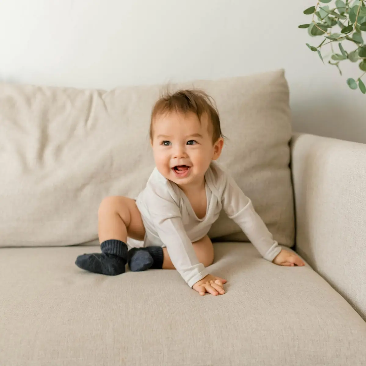 Woolino 100% Superfine Merino Wool Baby Bodysuit Long Sleeve 3-6 Months | Temperature-Regulating & Soft - view 7