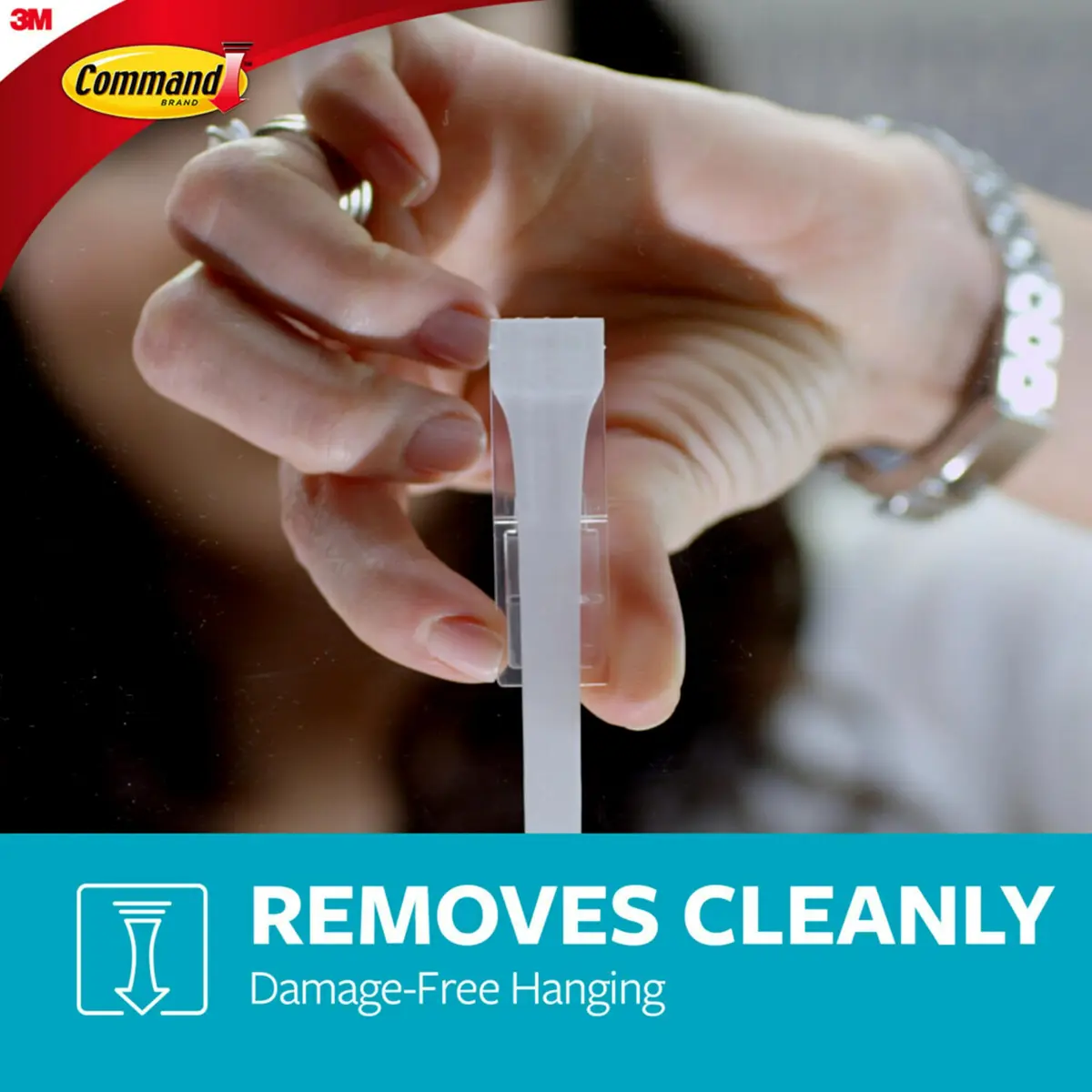 Command Assorted Replacement Strips, 2 Medium, 4 Large Strips | Damage-Free Organization for Bathrooms - view 5