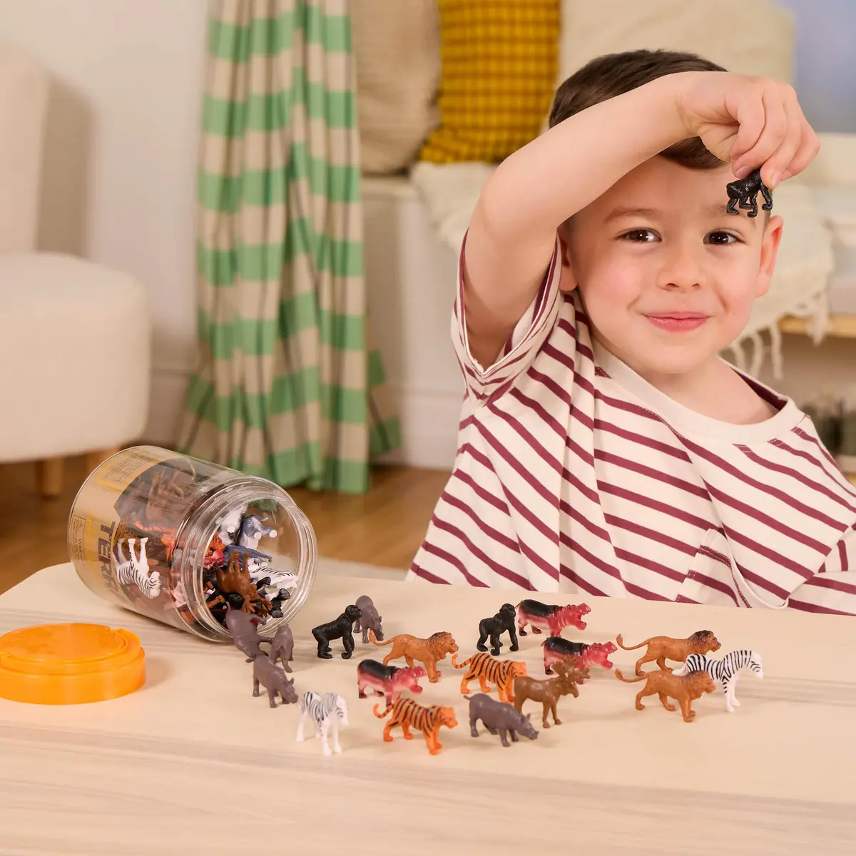 Terra by Battat Wild Animal Figurines Tube 60 Mini Safari Figures | Realistic Plastic Animals for Kids 3+ - view 3