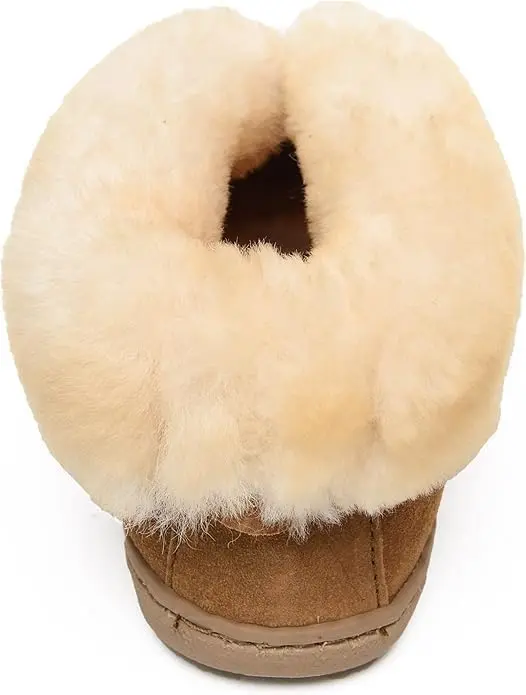 Minnetonka Sheepskin Ankle Boot 8 M US | Luxurious Warmth & Versatility - view 3