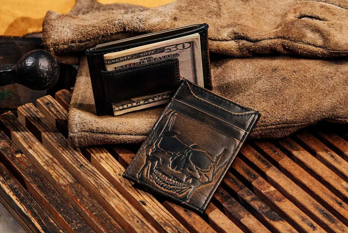 House of Jack Co. Skull Magnetic Money Clip Wallet 3.6cm (1.4in) | Full Grain Leather - view 2