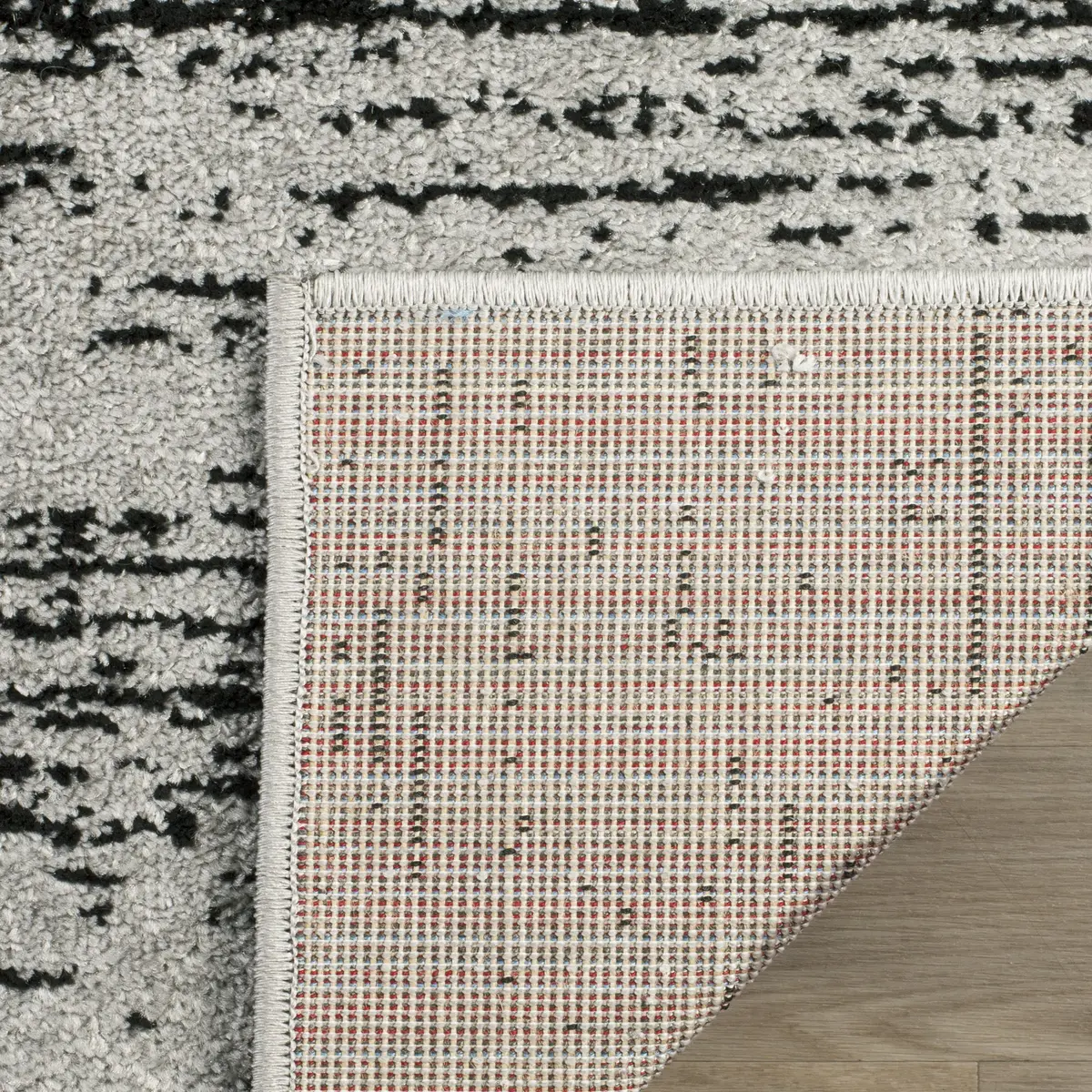 SAFAVIEH Adirondack Accent Rug 2'6"x4' | Silver & Black, Modern & Durable (70-120 chars) - view 4