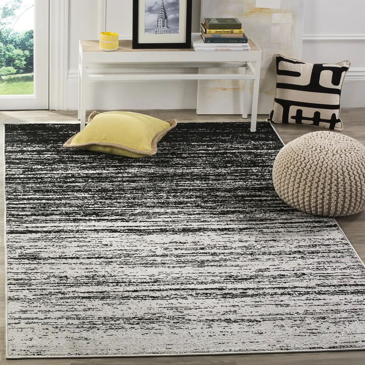 SAFAVIEH Adirondack Area Rug 4x6, Silver & Black | Modern & Durable Polypropylene - main product image