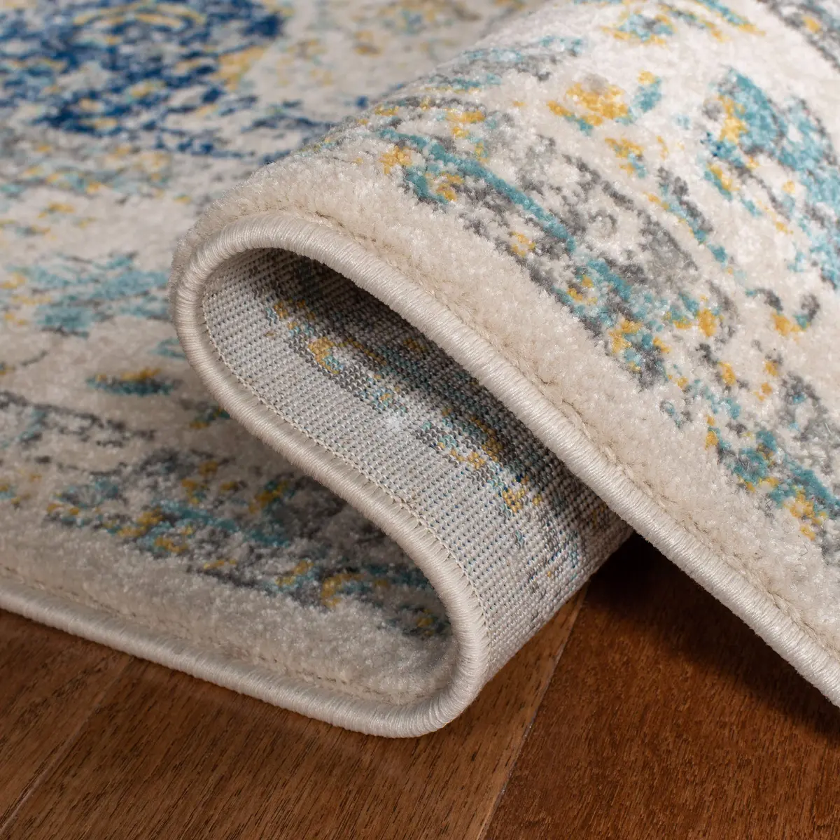 SAFAVIEH Evoke Area Rug 8' x 10' | Traditional Ivory & Blue, Power-Loomed Polypropylene (120 chars) - view 6