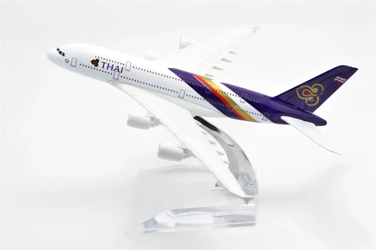 TANG DYNASTY Thai Airways Air Bus A380 Metal Airplane Model 16cm (6.3 inches) | Die-cast Collectible - view 9
