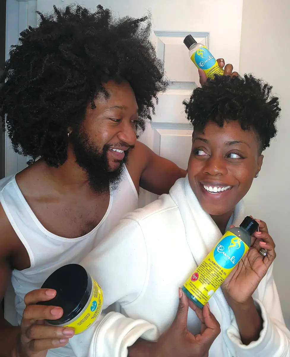 Curls Blueberry Bliss Control Jelly 236ml (8 oz) | Define & Defrizz Curly Hair Styler - view 5