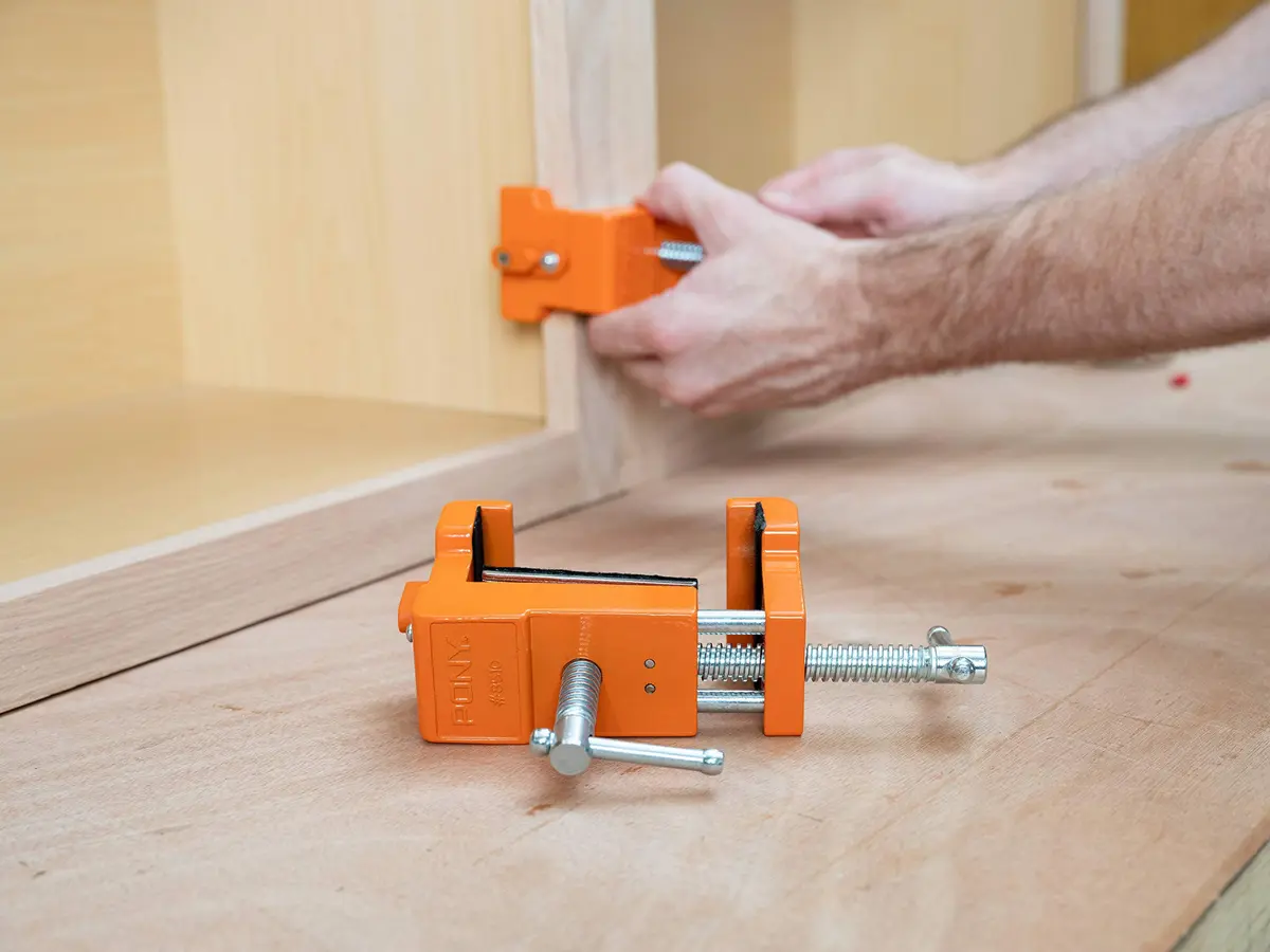 PONY Adjustable Clamp Pony Cabinet Claw | 4 inch opening, Aluminum, Face Frame Cabinet Installation - view 5