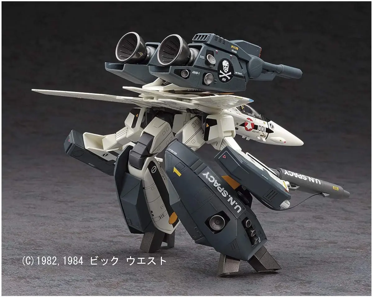 Hasegawa 1/72 Macross Series No.26 VF-1S / A Strike/Super Valkyrie Model Kit | Highly Detailed & Poseable - view 4