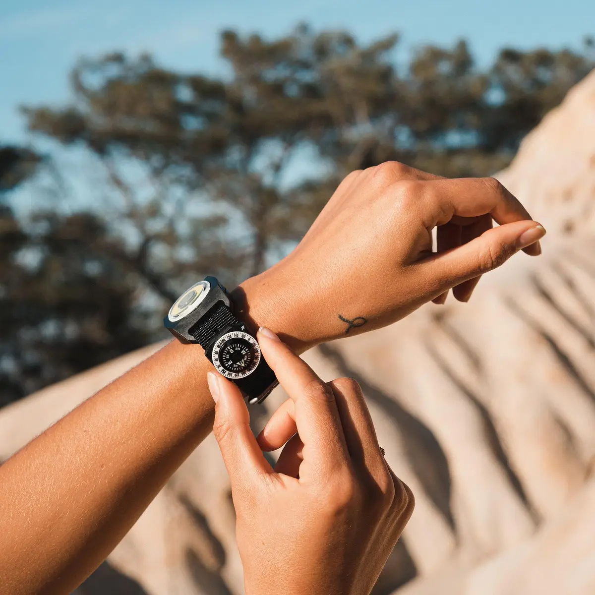 Sun Company GoCompass - Micro Orienteering Wrist Compass | Watch Band or Paracord Bracelet Compasses with Rotating Bezel - view 7