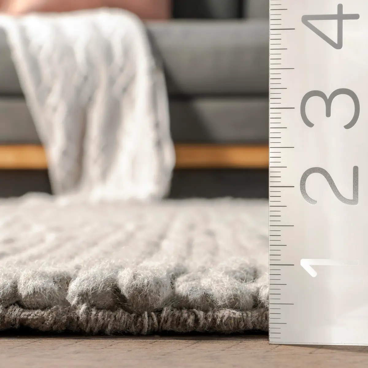 nuLOOM Penelope Light Grey Solid Hand Woven Wool Area Rug, 5' x 8' | Cozy & Durable (70-120 chars) - view 8