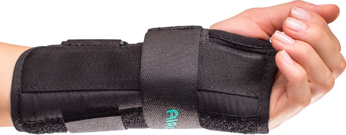 AIRCAST Aircast A2 Wrist Brace-Left-Large Support for Ligament, Sprain, CTS | Malleable Aluminum, Breath-O-Prene, Adjustable Velcro - view 3