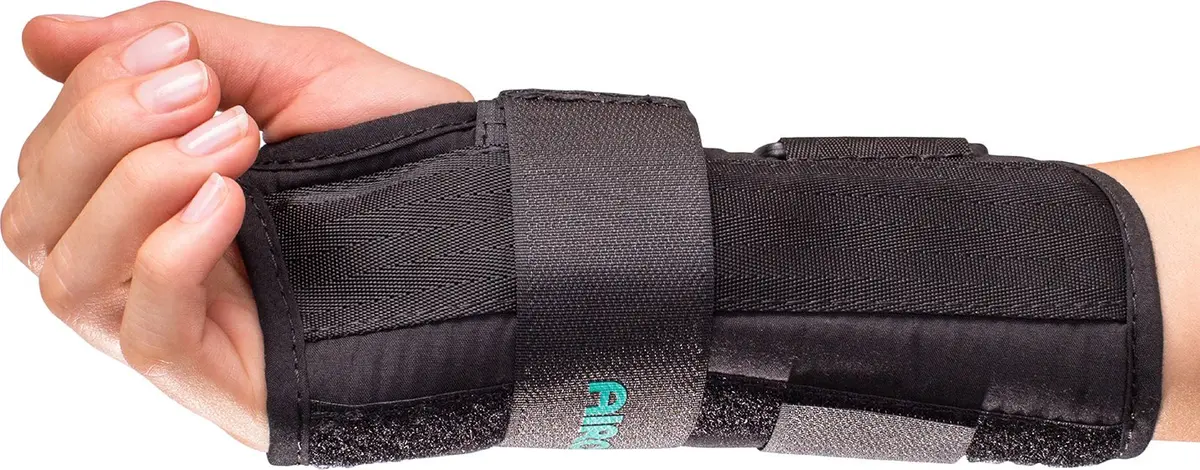 AIRCAST Aircast A2 Wrist Brace-Right-Large Support for Ligament Instability & Sprain - view 3