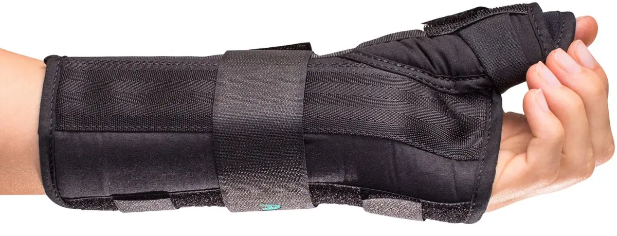 Aircast A2 Wrist Brace with Thumb Spica - Left Hand, Large | Supports Carpal Tunnel & Sprains - view 3