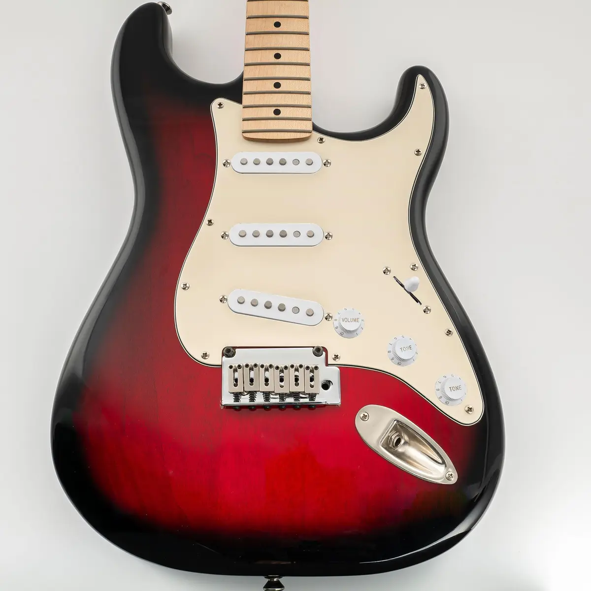 Musiclily Pro SSS 11-Hole Pickguard for Standard Strat Guitar 3Ply Cream | Perfect Fit for Fender & Squier - view 5