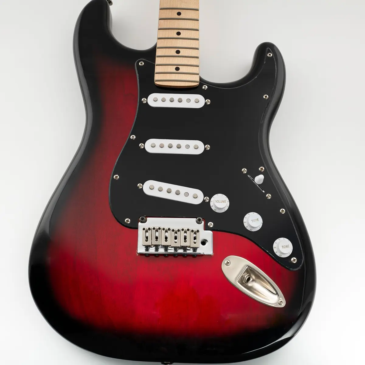 Musiclily Pro SSS 11-Hole ST Guitar Pickguard 1Ply Black | Fits Fender Stratocaster, 2mm PVC - view 5
