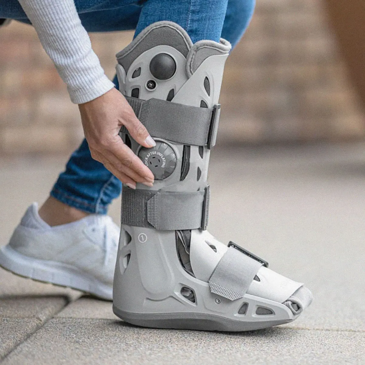 AIRCAST AirSelect Elite Walking Boot (Gray, Large) | Support & Edema Control with Open-Frame Ventilation - view 7