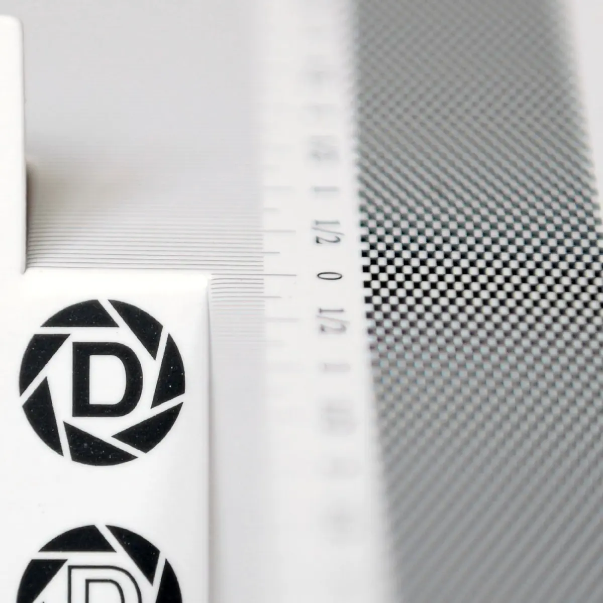 DSLRKIT Lens Focus Calibration Tool Alignment Ruler Folding Card | Precise Auto-Focus Adjustment (70-120 chars) - view 4