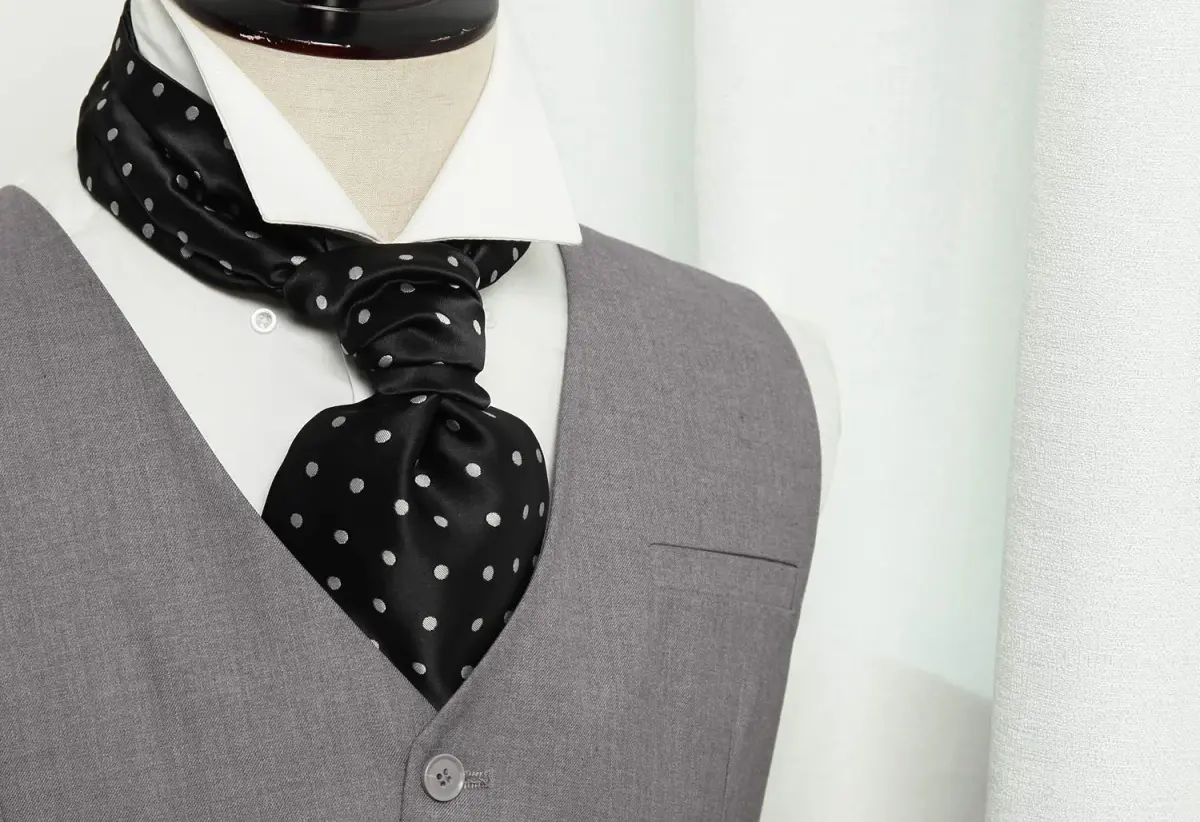 HISDERN Black Polka Dot Ascot Tie and Pocket Square Set 126cm (49.6") | Jacquard Woven Silk Blend for Men - view 2