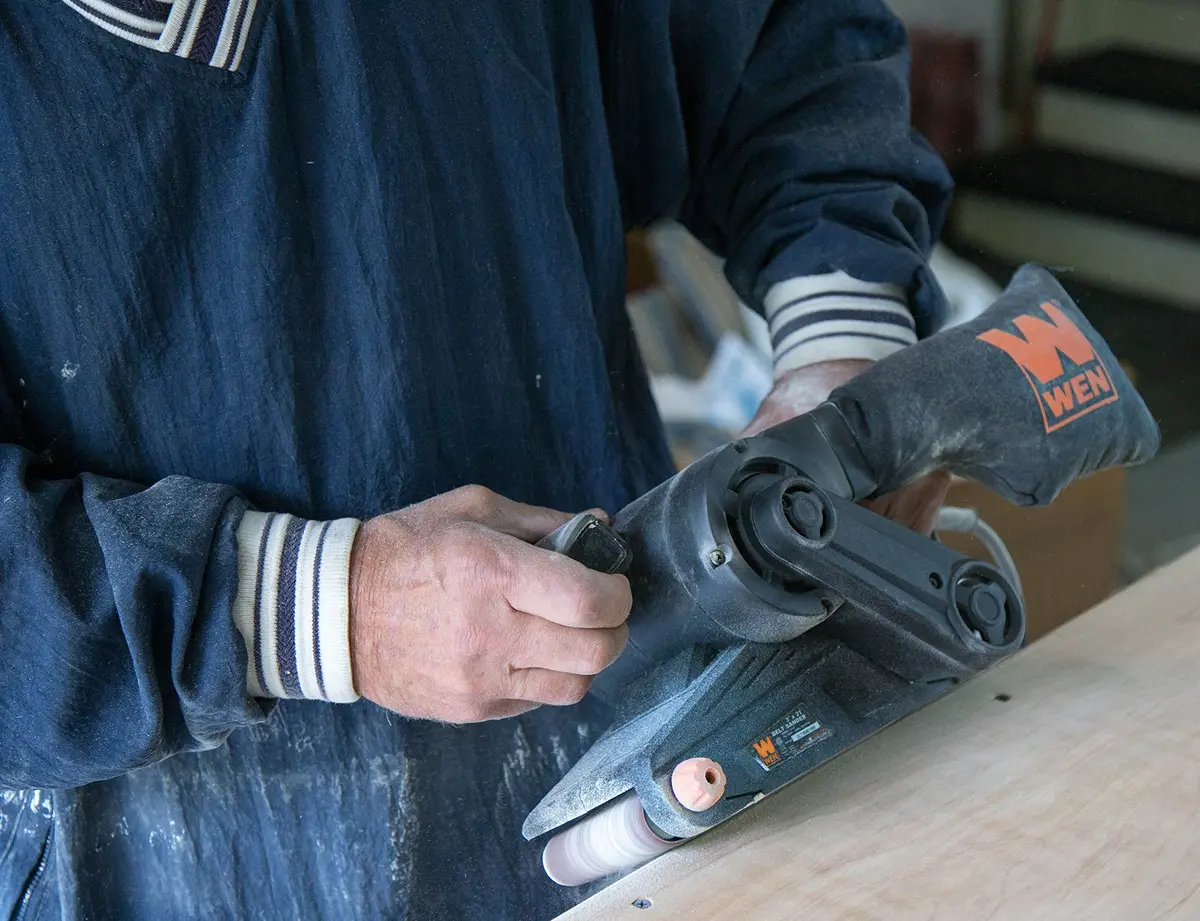 WEN Belt Sander 3 x 21 inch | 7-Amp Corded Heavy Duty Tool with Dust Bag - view 6