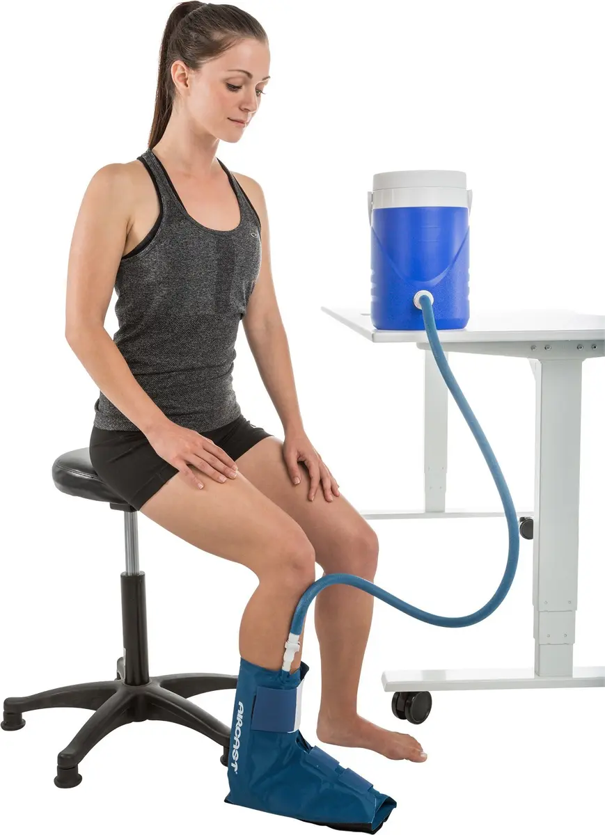Aircast Ankle Cryo/Cuff -Universal | Gravity Cold Therapy for Post-Op & Sports Injuries - view 4