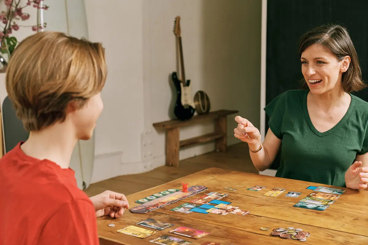 Asmodee 7 Wonders Duel Board Game 0.54 kg (1.19 lb) | Intense Two-Player Strategy Game for Ages 10+ - view 5