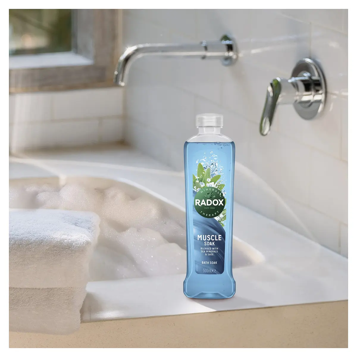Radox Muscle Clary Sage and Sea Minerals Bath Soak 500 ml (16.9 Fl Oz) | Soothing Relaxation - view 6