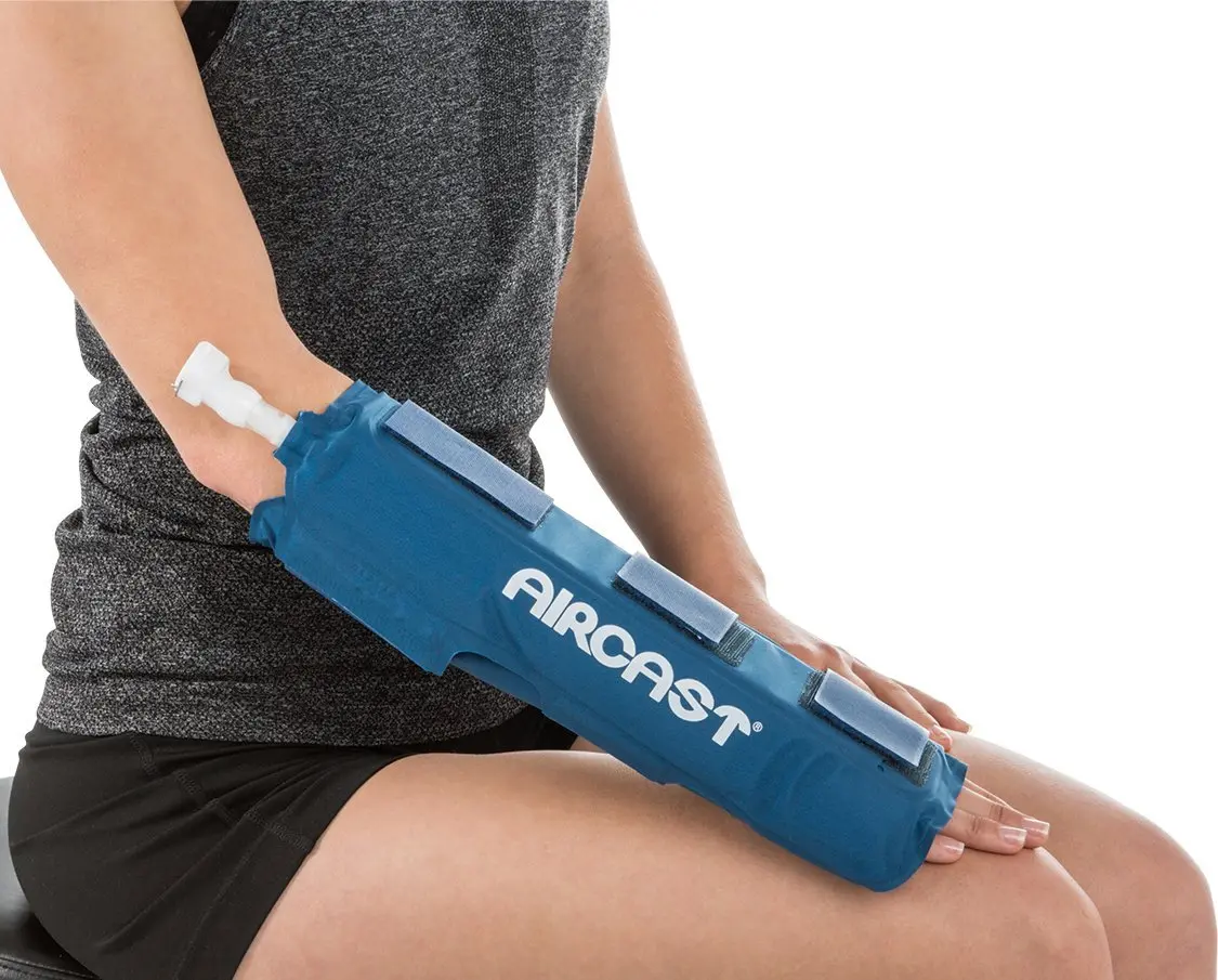 Aircast Hand/Wrist - Universal Fit | Gravity Cold Therapy for Pain & Swelling - main product image