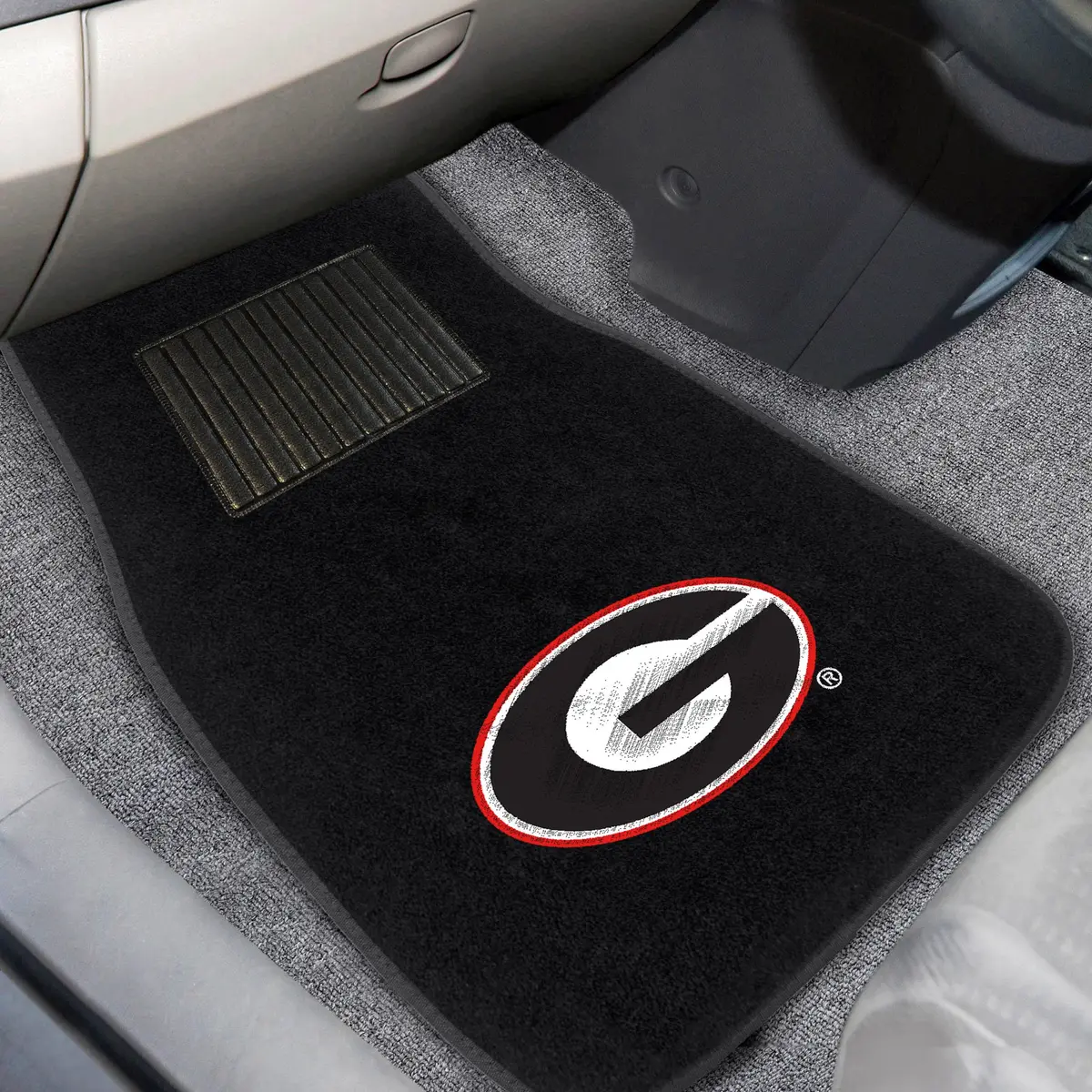 FANMATS NCAA Georgia Bulldogs 2-Pack Car Mat Set | Embroidered Team Logo, Universal Fit, Durable Polyester, Black - view 2