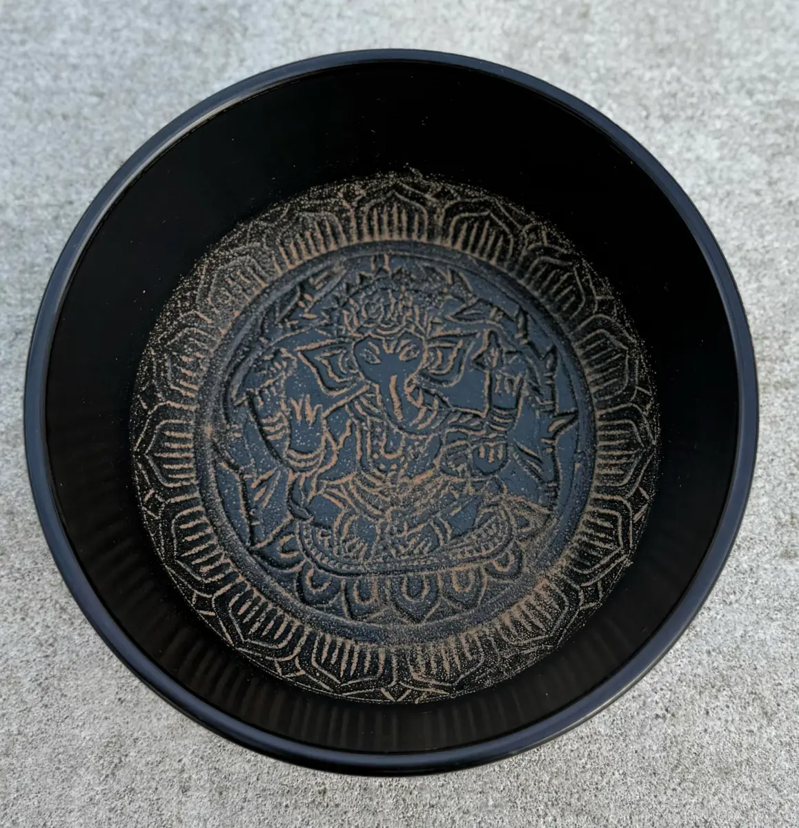 DharmaObjects Yoga Meditation 6 Inches OM Mantra Singing Bowl/Pad/Mallet Gift Set (Black) | Deep Relaxation & Chakra Balance - view 4