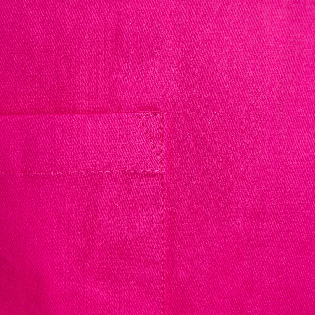 DII Neon Pink Chef Apron | Unisex Cotton Kitchen Essential (28in x 32in) - view 3