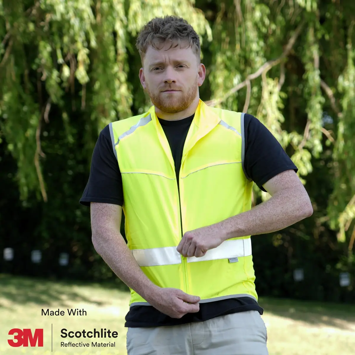 Salzmann Reflective Running Vest | Lightweight, Breathable Hi Vis Vest - view 3