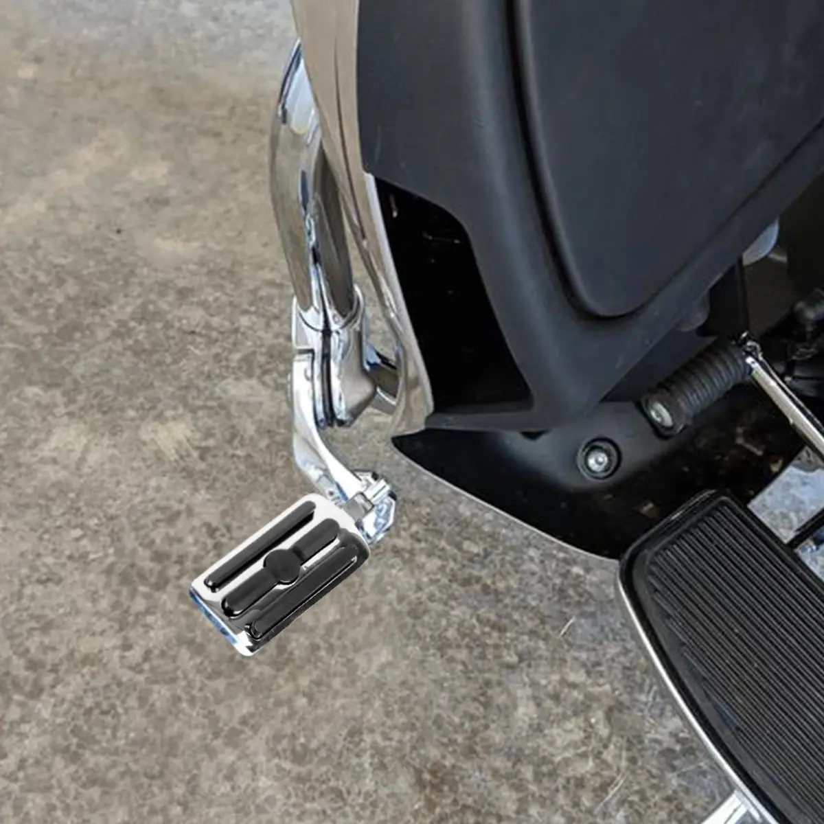 XFMT Motorcycle Highway Pegs 1.25" Short Angled Footrest for Harley Touring/Softail/Sportster/Dyna with 1 1/4" Engine Guard, Chrome - view 7