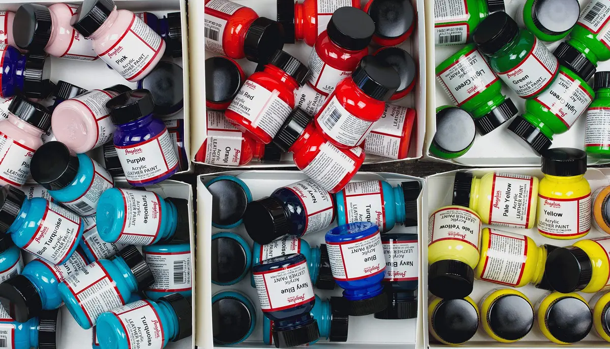 Angelus 2-Thin Leather Acrylic Paint Medium 1 oz | Thins Viscosity for Airbrush & Porous Materials - view 2