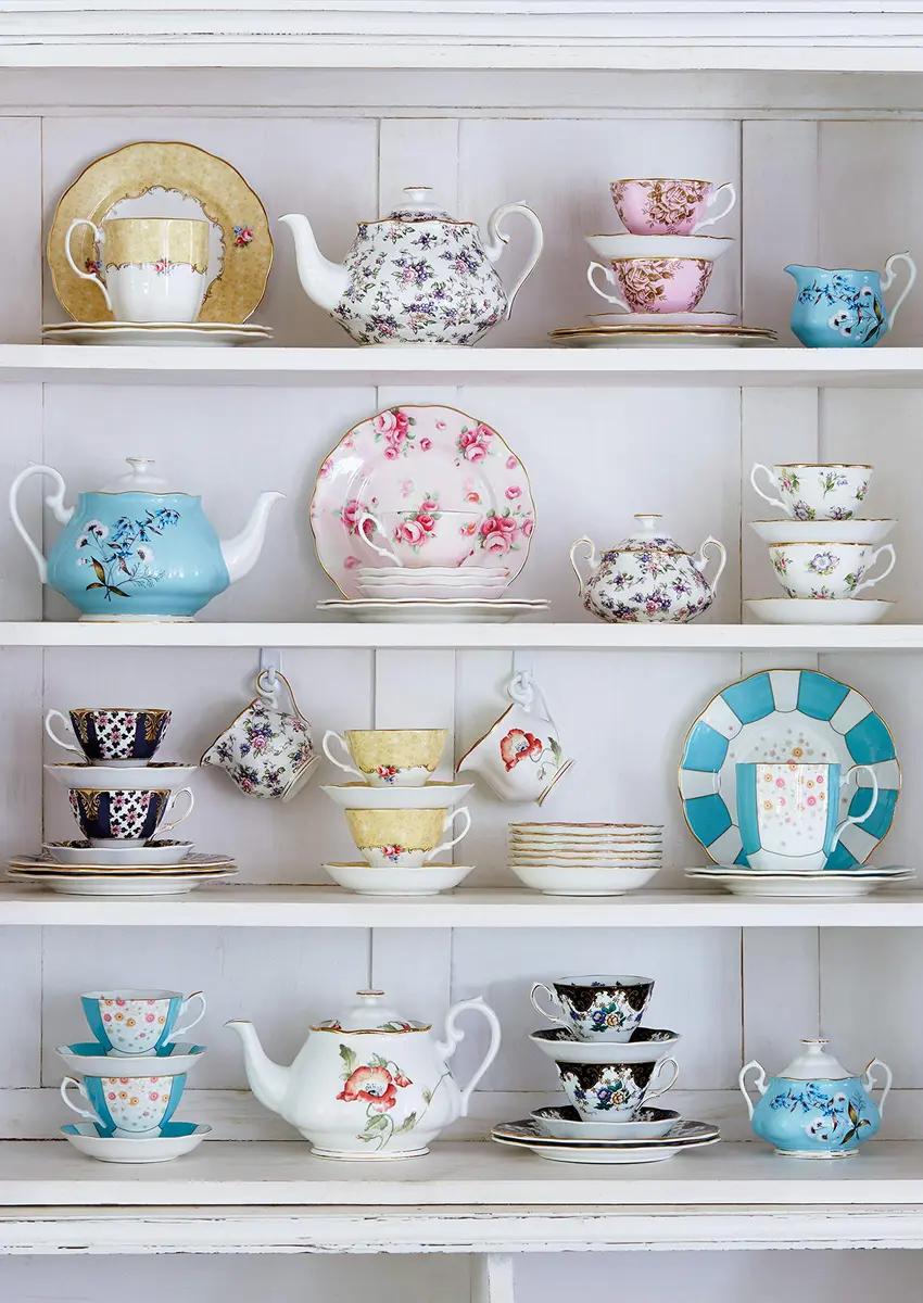 Royal Albert 100 Years 1900-1940 Plate Set, 8" | Vintage Floral Patterns, Bone China - view 3