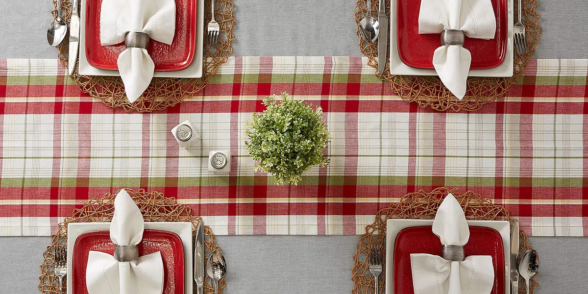 DII Woven Paper Round Placemats Set of 6, 15 inch (38 cm) Diameter | Elegant Holiday Table Decor - view 8