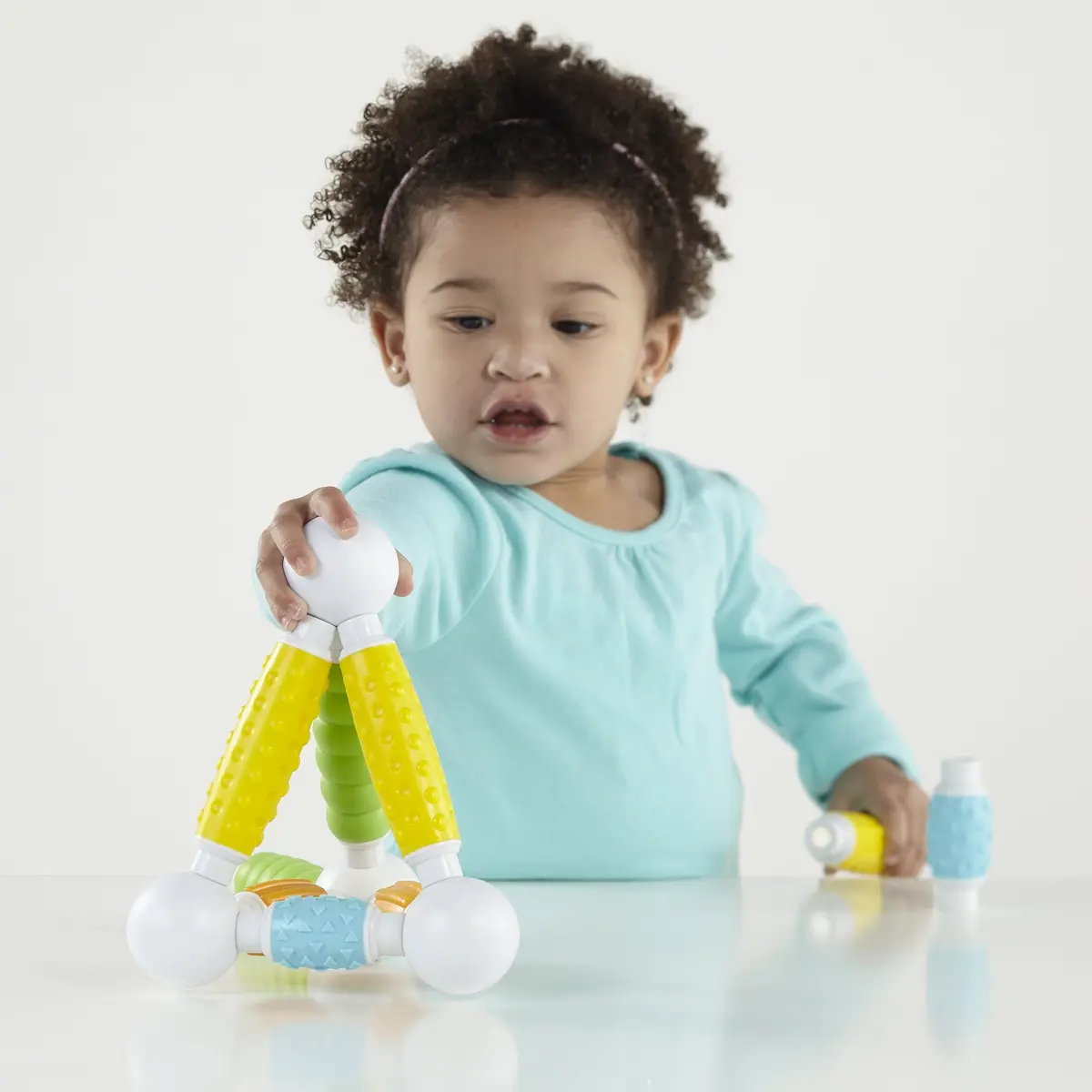 Guidecraft Grippies Builders - 30 Piece Set: Soft Grip Magnetic Building Toy for Toddlers - view 9