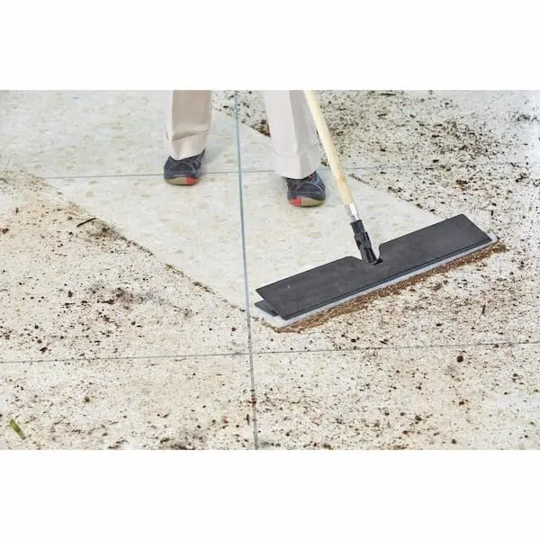 3M Easy Trap Sweep and Dust Sheets Roll, 60 Sheets (156 g / 5.5 oz) | Traps 8X More Dirt & Hair - view 11