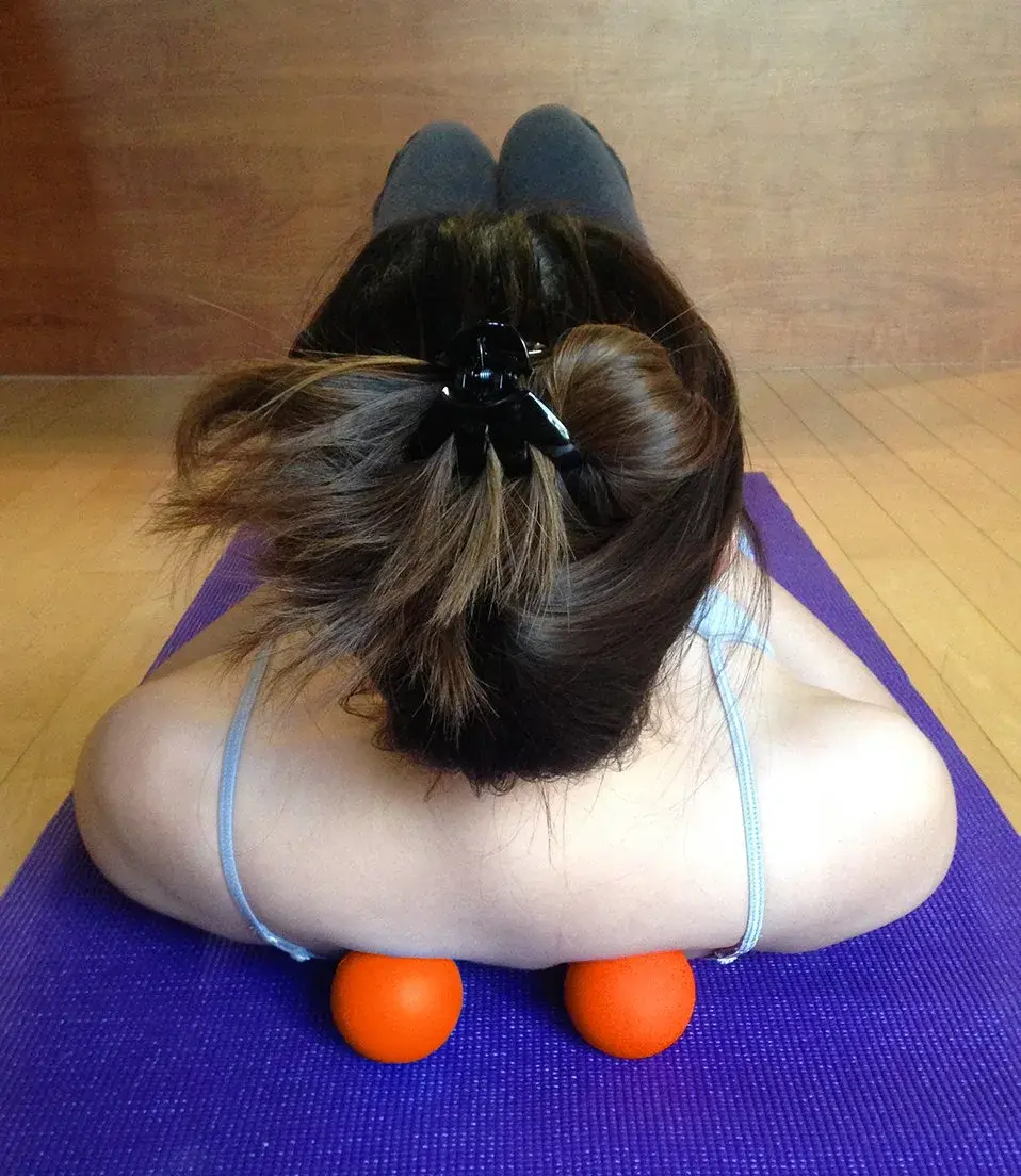 Kieba Massage Lacrosse Balls for Myofascial Release, Trigger Point Therapy, Muscle Knots, and Yoga Therapy. Set of 2 Firm Balls (2 Orange) - view 3