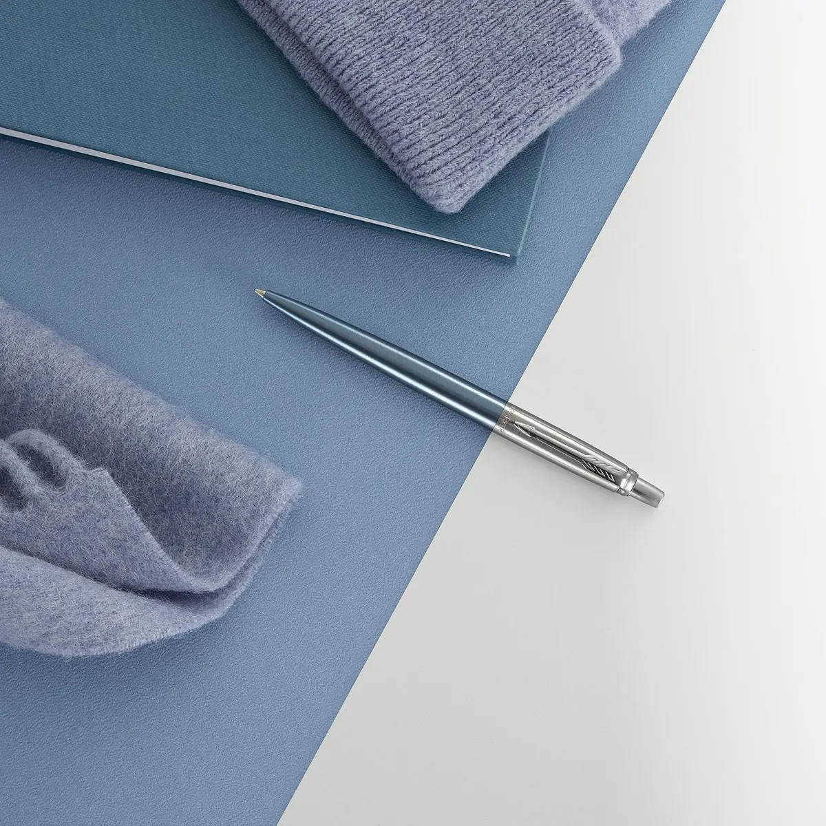 Parker Jotter Ballpoint Pen Waterloo Blue | Smooth, Medium Point, Gift Box - view 2