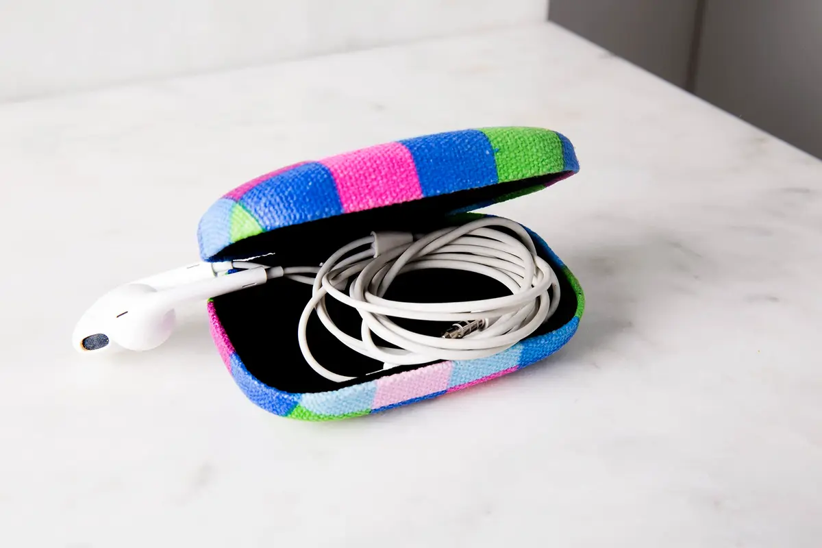 Kikkerland Small Travel Organizer Case for Jewelry & Accessories | Compact, Stylish, Cotton & Metal | 8.5x4.8x3cm - view 7