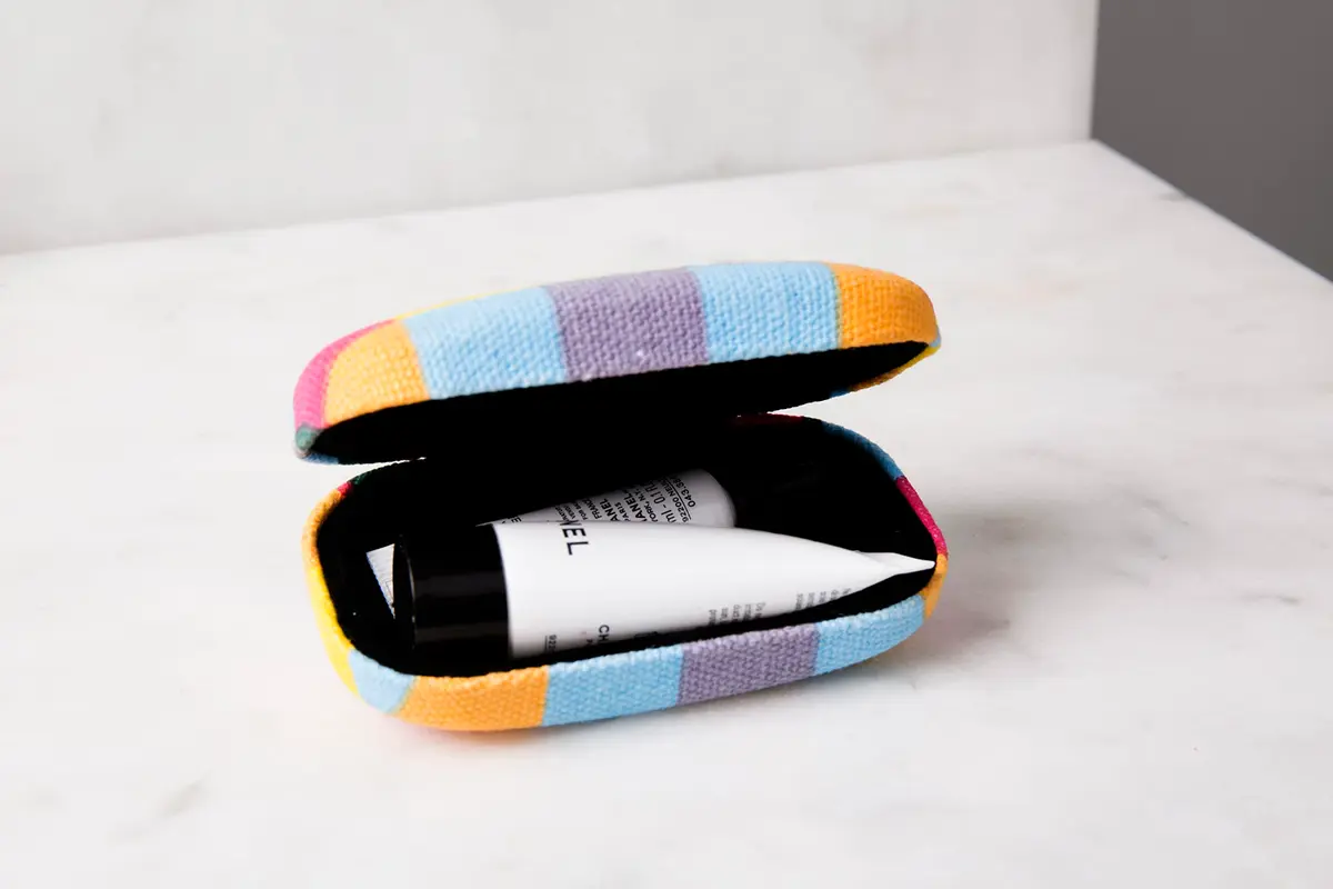 Kikkerland Small Travel Organizer Case for Jewelry & Accessories | Compact, Stylish, Cotton & Metal | 8.5x4.8x3cm - view 8