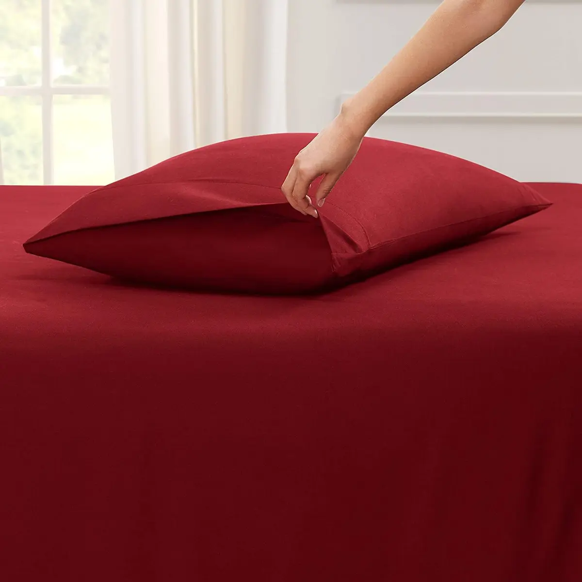 Empyrean Bedding Queen Sheets - Double Brushed Microfiber, Burgundy Red, 4 PC Set, with Corner Straps | Hotel Luxury Feel - view 4