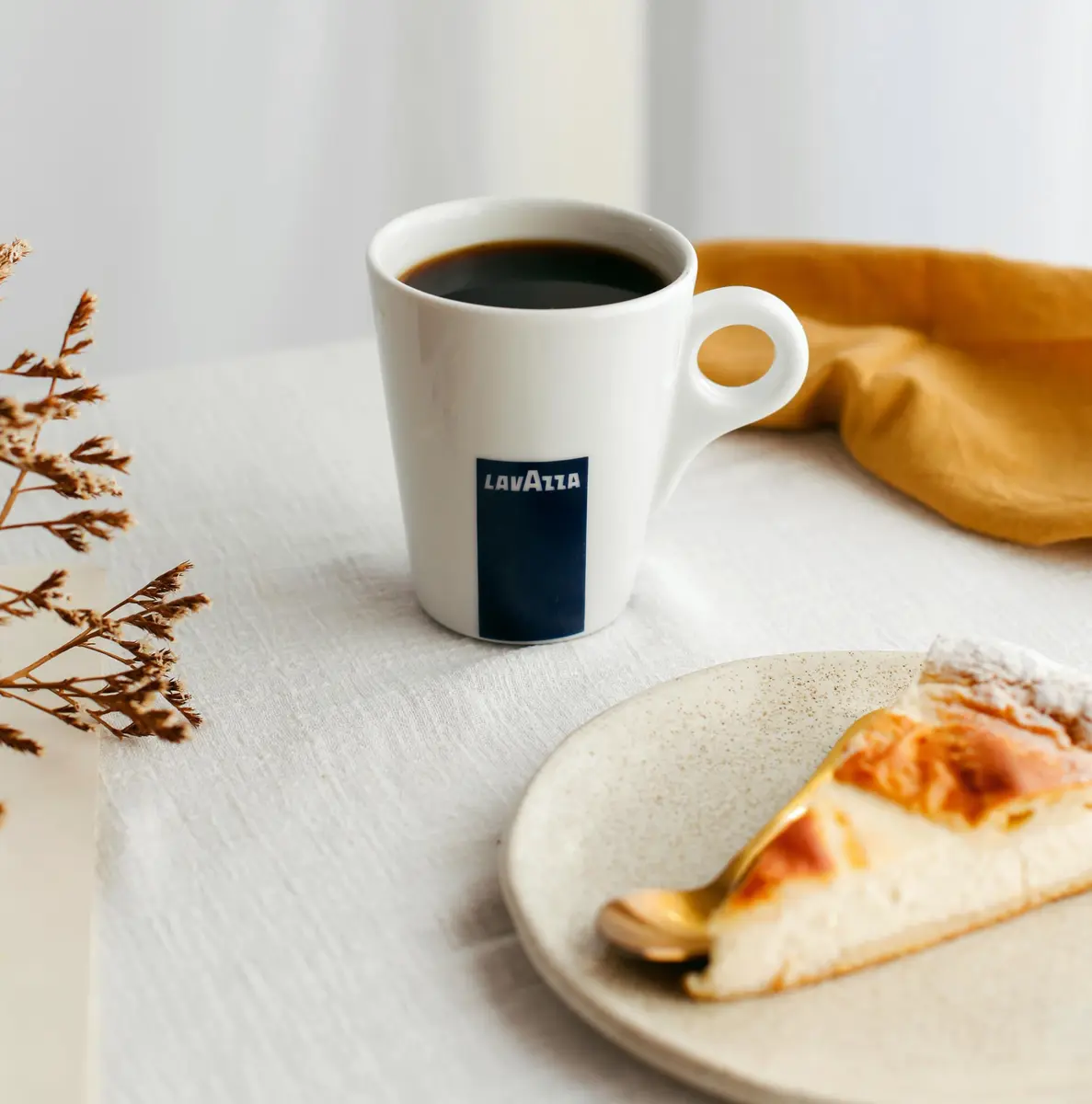 Lavazza Tierra Colombia 8oz Ground Coffee | Fruity Arabica Blend with Notes of Grapefruit & Honey - view 4