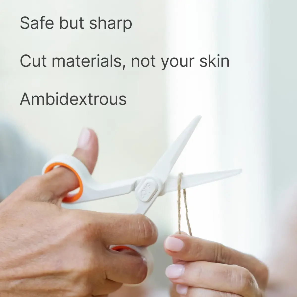 Slice 10544 Ceramic Scissors 14.15cm (5.57in) | Finger-Friendly Safety Blade - view 2