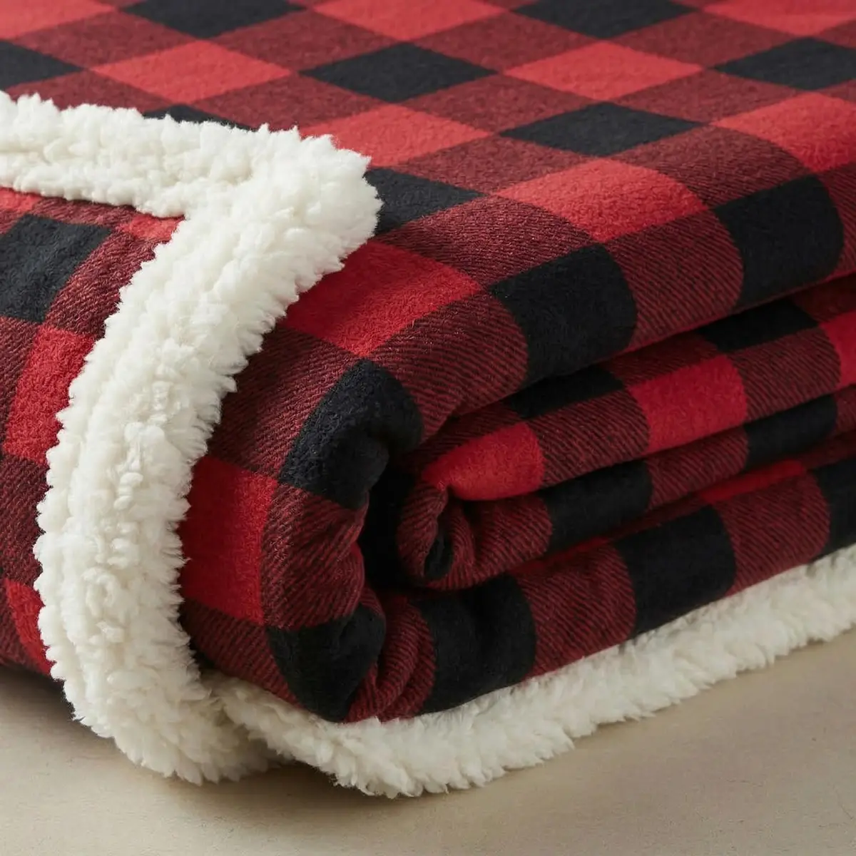 Eddie Bauer Sherpa Throw Blanket 127x152 cm (50x60 in) | Ultra Soft Reversible Fleece & Plush Sherpa Blanket - view 2