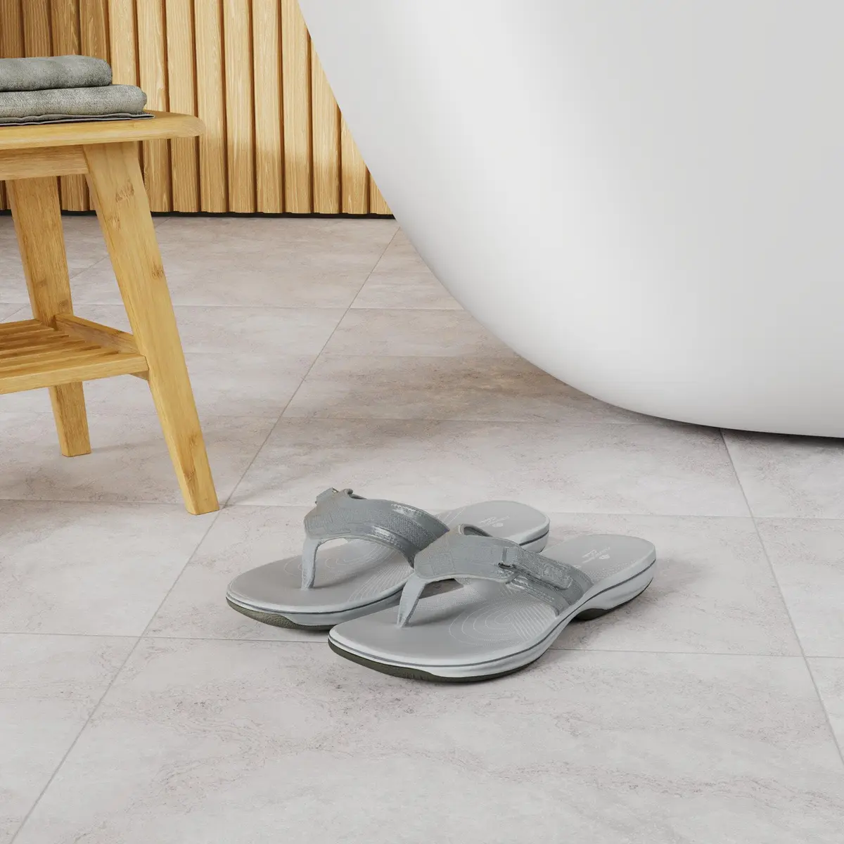 Clarks Breeze Sea Flip-Flop 9 | Silver Synthetic, Lightweight & Comfortable (70-120 chars) - view 2