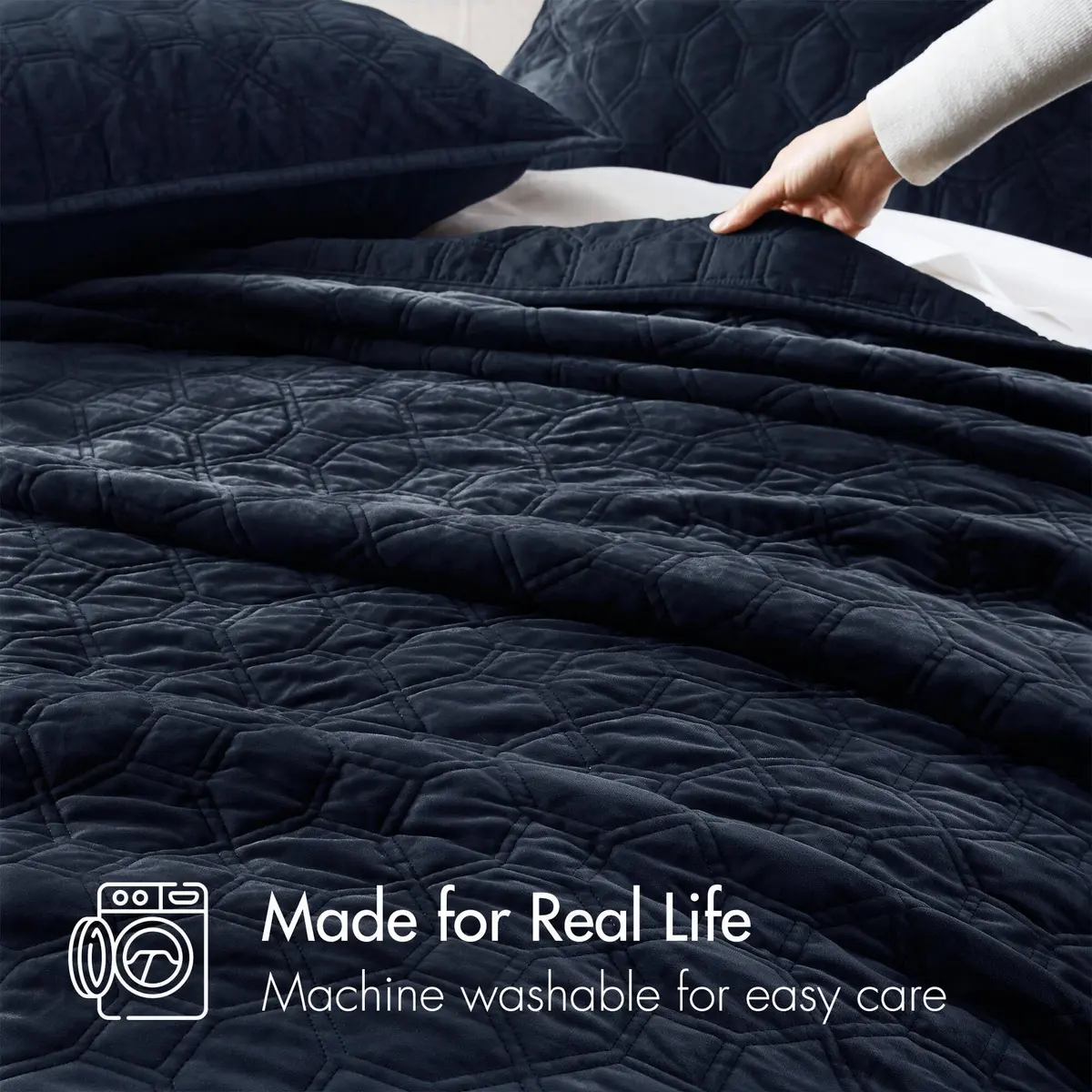 Madison Park Velvet Casual Geometric Stitching Navy King Quilt Set, 3pc | All-Season, Soft Velvet, Geometric Design - view 5