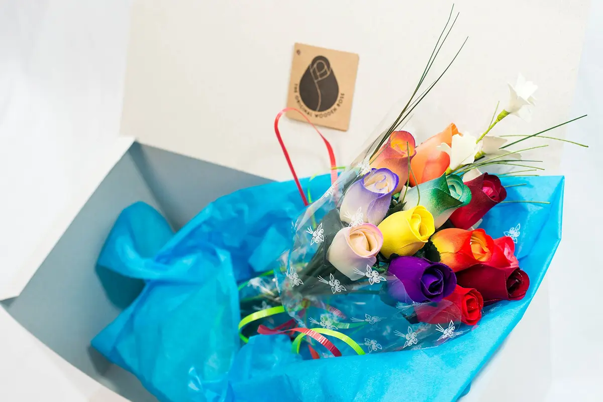 The Original Wooden Rose Assorted Colors Floral Flower Bouquets in a Gift Box (1 Dozen) Brighten your home or office with vibrant birch wood roses, maintenance-free and perfect for gifting - view 2