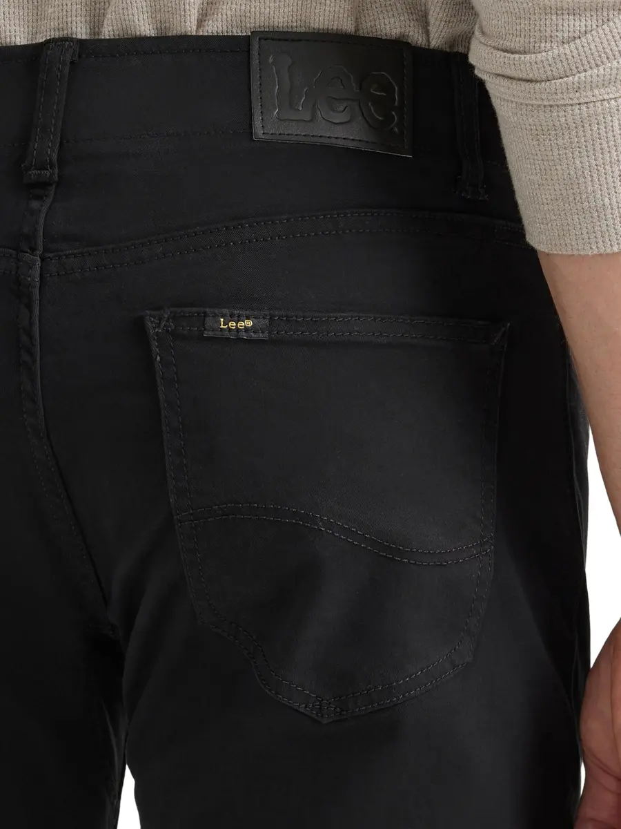 Lee Men's Extreme Motion Straight Taper Jean Black 36W x 32L | Classic Fit with Flex Waist - view 5